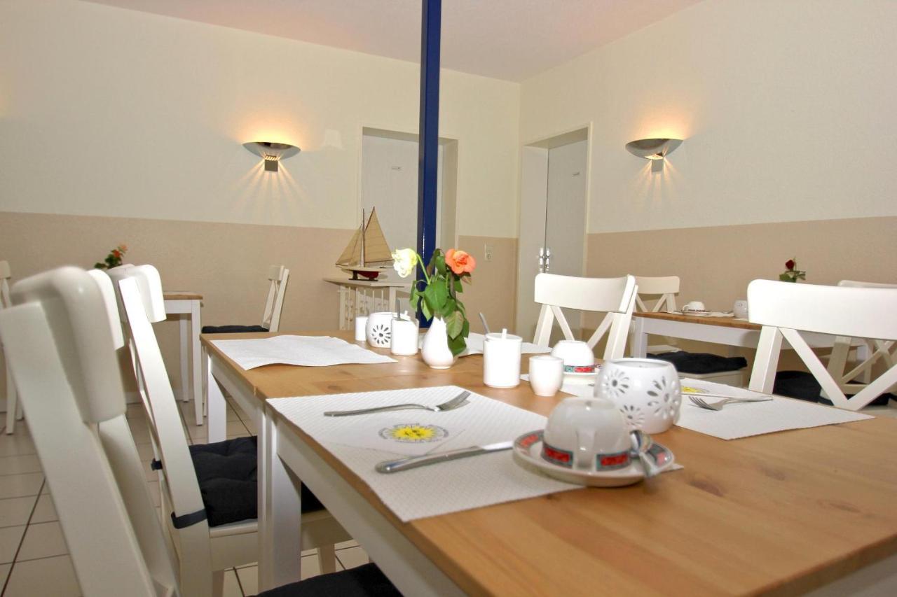 F-1010 Strandhaus Moenchgut Bed&Breakfast Dz 28 Terrasse Strandnah, Inkl Fruehstueck Lobbe Kültér fotó